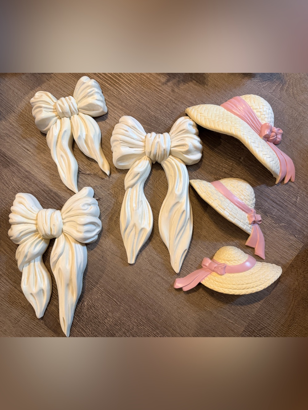 Vintage Burwood Homco Wall Hangings Bow & Bonnets
Wall Decor USA Set Of 6